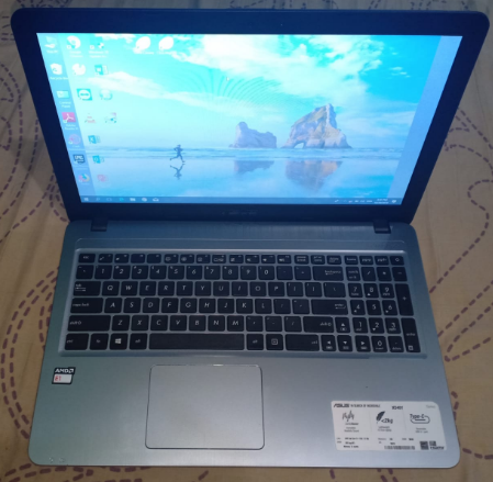 Laptop ASUS X540YA AMD E1-7010 R2